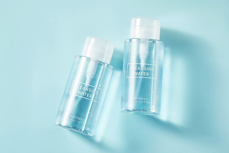 大牌美妆5折起,临期化妆品你愿意买单吗? 大牌美妆5折起,临期化妆品你愿意买单吗?