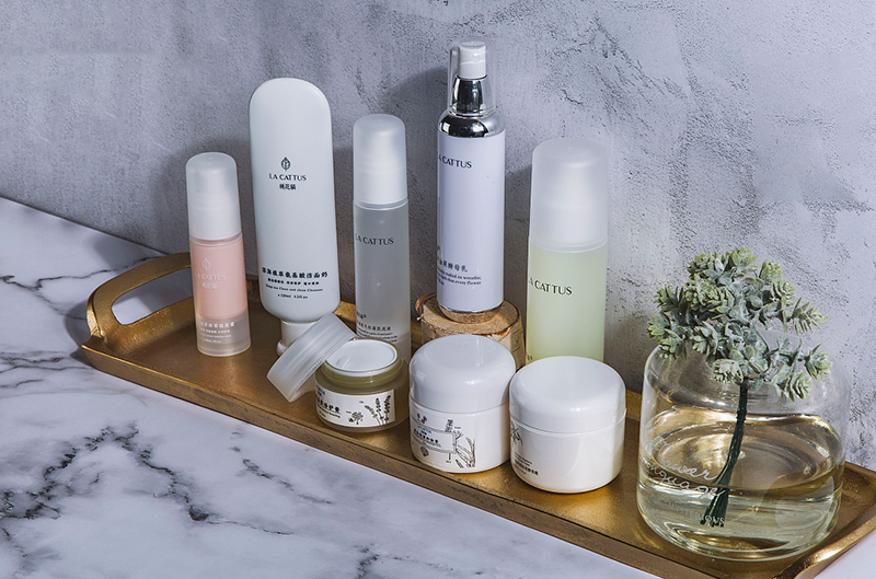 塑料瓶常见的生产工艺与化妆品包装行业的新趋势 塑料瓶常见的生产工艺与化妆品包装行业的新趋势