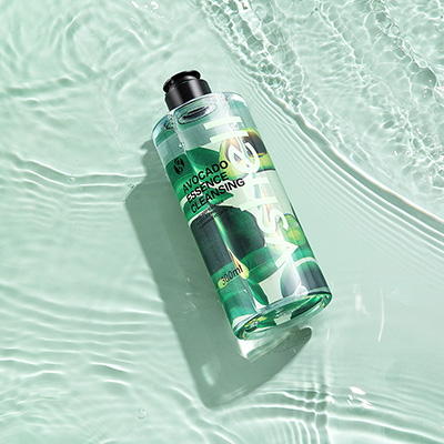 化妆品用塑料瓶和玻璃瓶装的区别是什么